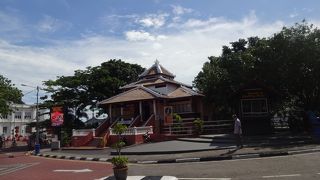 オランダ広場のすぐそば。