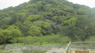 萩城址がある山です。