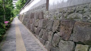 小石川後楽園の外塀