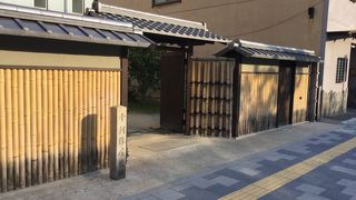 ガイドの人が案内してくれました