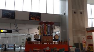 空港からの路線バスに注意。