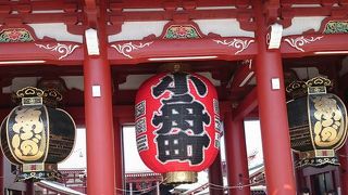 浅草寺の山門
