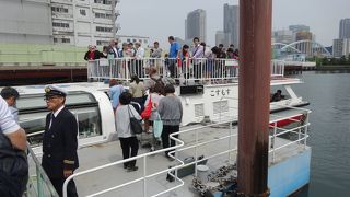 昼のクルーズも良いですね。