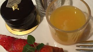 友人（特に女性）とゆっくりランチしたい時に