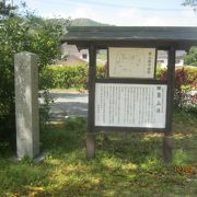今は八坂神社と築山神社があります。