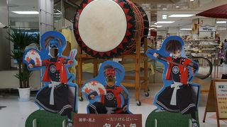 微妙な立地だし、魚民の看板も何か邪魔