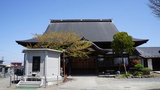 なにか寺の説明等があってもいいように思います