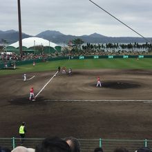海のそばだからか、風が大変強く寒いです