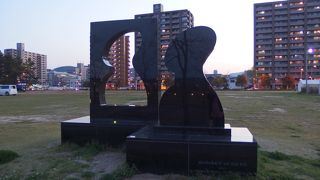 高松には流さんの彫刻が多いです