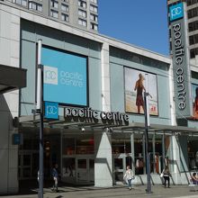 便利なショッピングセンター