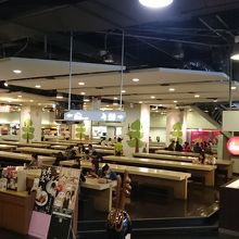 フードコート