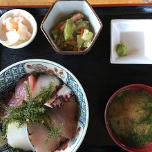 美味しかった海鮮丼