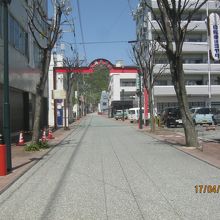 防府天満宮への方向です。