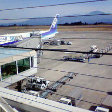 発着する飛行機が間近に見えます（晴れててよかったです）