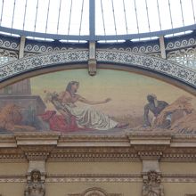 中央部に描かれたフレスコ画