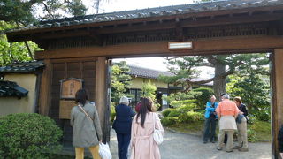 旧加賀藩士高田家の邸宅です