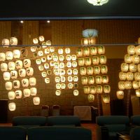ロビーにある竿灯の飾り…民謡ショーはこの前でやってました
