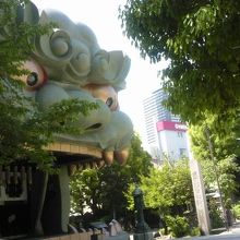 獅子殿よこから