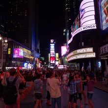 タイムズスクエア