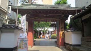 絵解きの伝統を伝える苅萱山西光寺