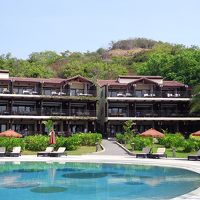 プール前のビーチフロントスイート。良かったです。