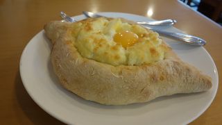 巨大ハチャプリ