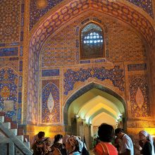 金ピカ礼拝の間