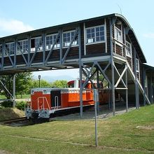 公園内にある列車