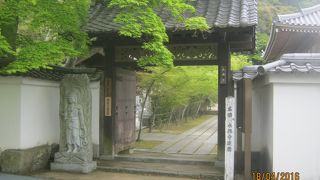 14世紀初めには建立されたようです。