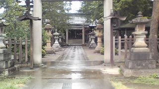 鷹山公、直江兼継がご神体です