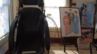 当初は衛生所兼医学校として建設された建物