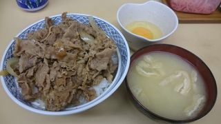 昭和の牛丼屋さん