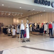 大人カジュアル