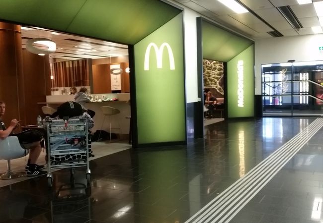 Ｔ３にあるマクドナルド