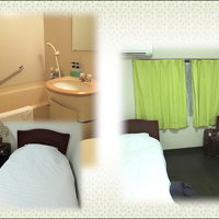 部屋にはベッドだけ