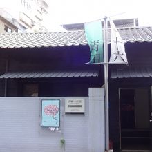 昔の民家を改装したギャラリー