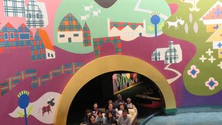 耳にこびりつく