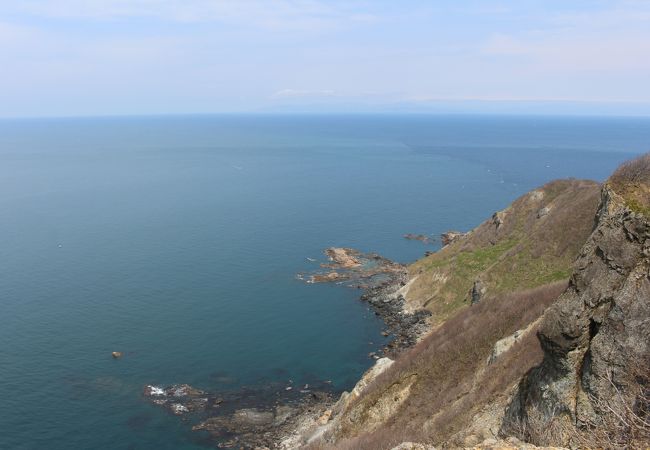 龍飛岬に行く途中に気軽に寄るつもりでしたが、ちょっとした登山でした。