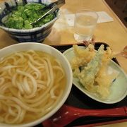 因幡うどん ソラリアステージ店 　3時過ぎなら天ぷらうどんと天ぷら蕎麦がコスパ抜群