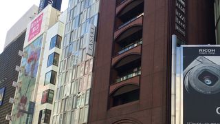 銀座を闊歩。ショッピング