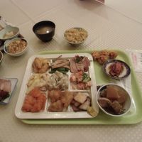 夕食バイキング　肉が豊富　うなぎは？混ぜご飯のみ