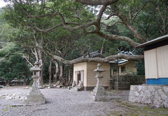 阿古師神社