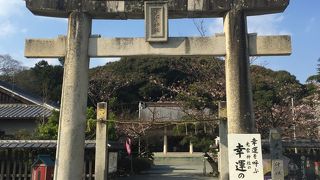 福岡藩祖を祀る