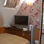 部屋は狭いがリーズナブルなホテル