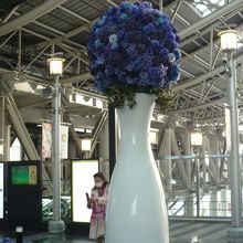 綺麗な花のオブジェ