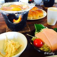 朝食にはハムエッグ