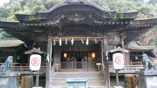 銅馬が印象的です！