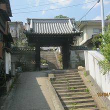 山門の様子です。