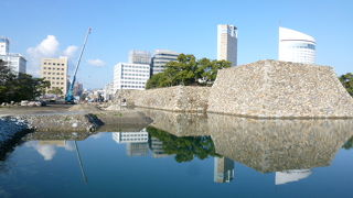 天守閣はなく石垣のみが残念です！