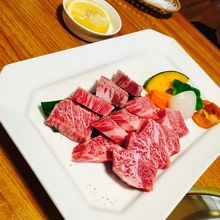 石垣牛希少部位三点盛り(カイノミ、ササミ、クラシタ)